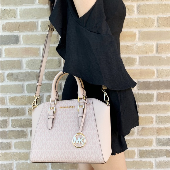 👜💕-NWT Michael Kors pink mk Satchel - Picture 2 of 5
